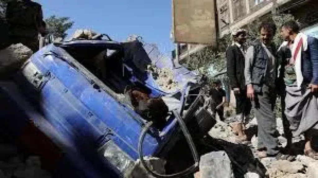 ”فضيحة تهز اليمن.. ساسة يُنفقون أموال الحرب على الأفراح بينما الأطفال يبحثون عن قوت يومهم!”